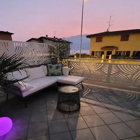 Apartment Sweet *
